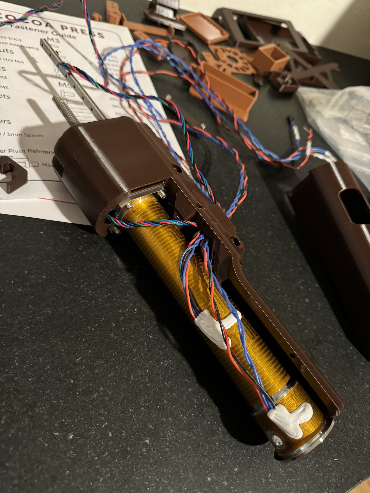 Cocoa Press extruder assembly