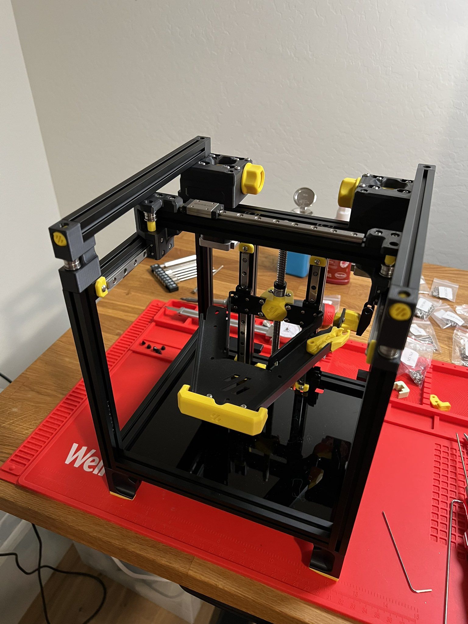Voron 0 frame with idlers properly installed